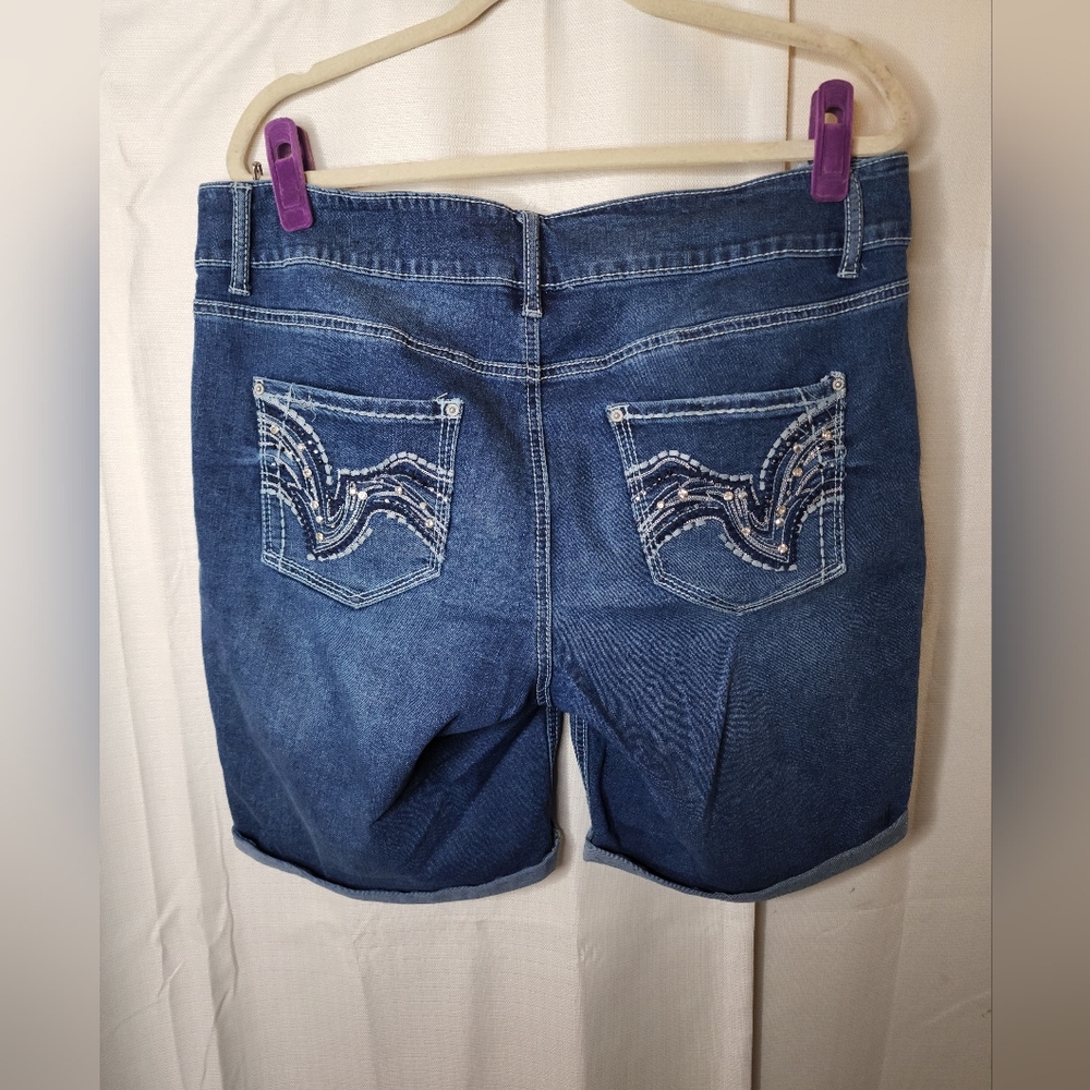 Copperflash Jean Shorts - Picture 3 of 6